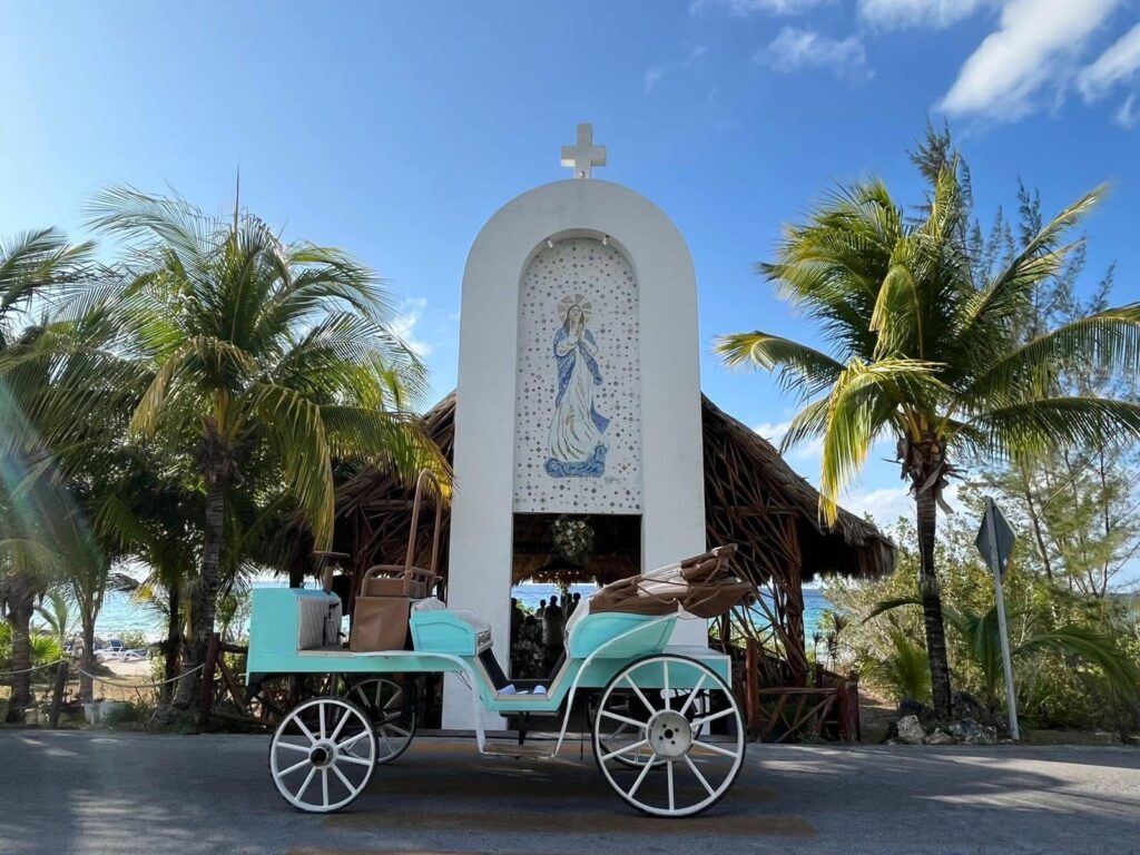 Capilla Stella Maris frente al mar